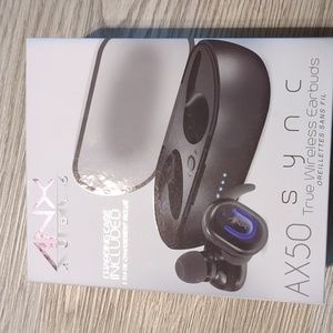 NWT Wireless earbuds and charger (Black)